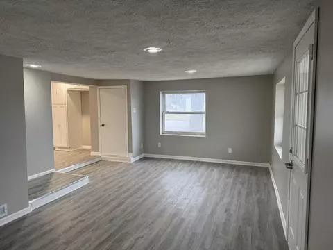 614 E Washington St, Morocco, IN 47963 photo 13