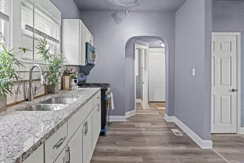 Entry Way - 1132 Waite St, Gary, IN 46404 photo 2 of 3