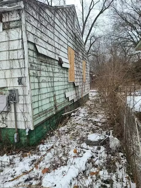 1699 W 12th Ave, Gary, IN 46404 photo 6