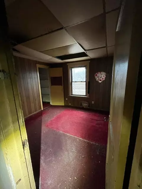 301 Pierce St, Gary, IN 46402 photo 4