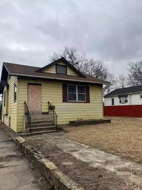 301 Pierce St, Gary, IN 46402 photo 1