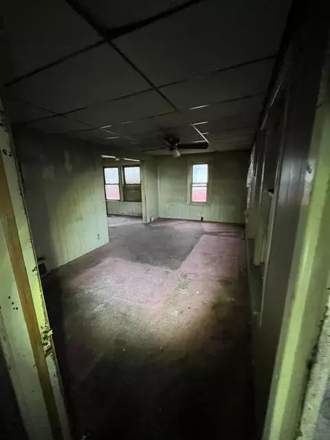301 Pierce St, Gary, IN 46402 photo 9