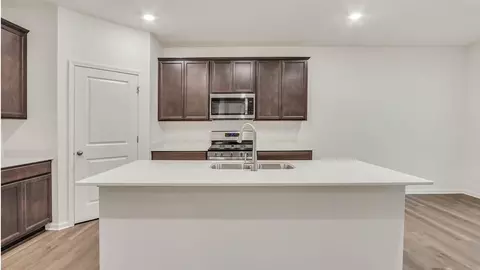 10566 Whitney Pl, Crown Point, IN 46307 photo 8