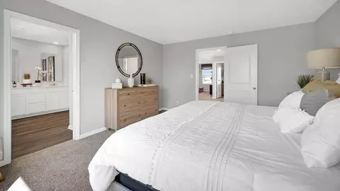Bedroom - 10634 Whitney Pl, Crown Point, IN 46307 photo 2 of 5