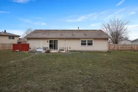 1701 Westfield Ct, Griffith, IN 46319 photo 22