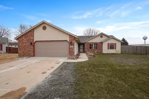 1701 Westfield Ct, Griffith, IN 46319 photo 1