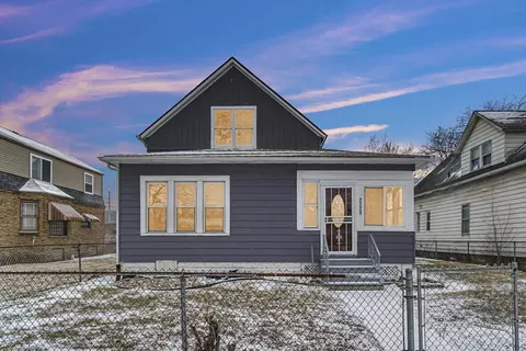 2221 W 10th Pl, Gary, IN 46404