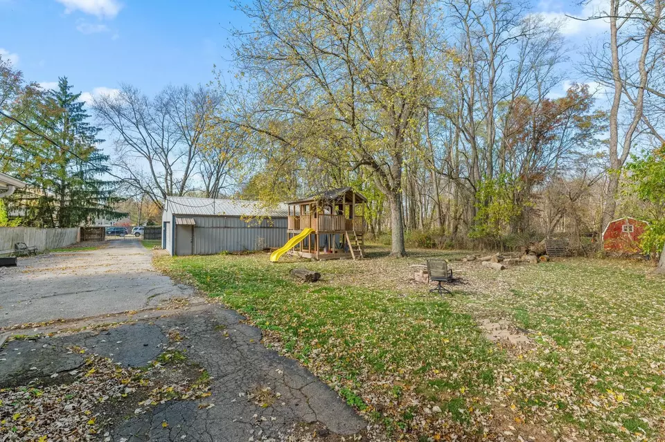 Exterior - 148 N Kelly St, Hobart, IN 46342 photo 10 of 11