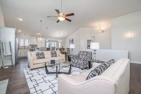 2417 Legend Cir, Chesterton, IN 46304 photo 5