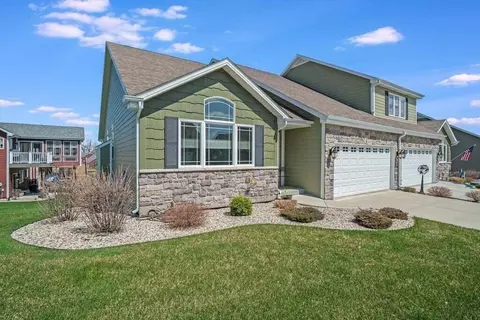 2417 Legend Cir, Chesterton, IN 46304 photo 1