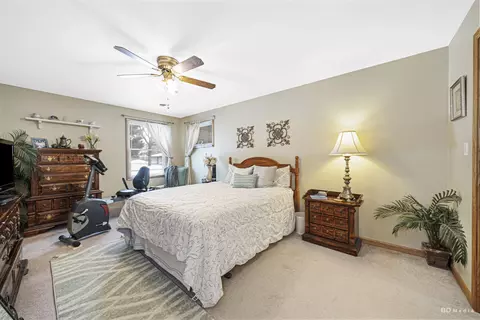 925 Cedar Dr, Crown Point, IN 46307 photo 10