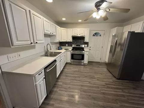 3056 Beverly St, Portage, IN 46368 photo 4