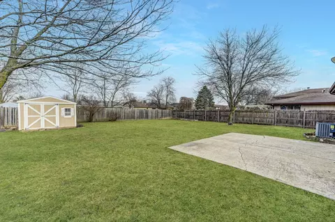 1001 Tomahawk Rd, Dyer, IN 46311 photo 21