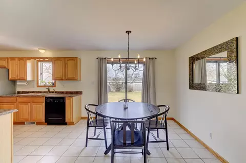 1001 Tomahawk Rd, Dyer, IN 46311 photo 6
