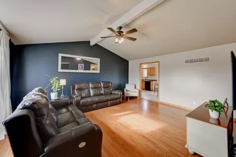 1001 Tomahawk Rd, Dyer, IN 46311 photo 3