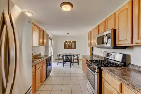 1001 Tomahawk Rd, Dyer, IN 46311 photo 8