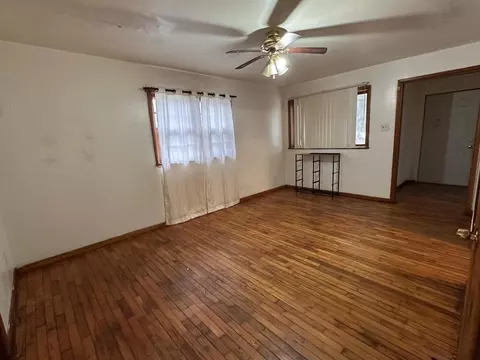4518 Arthur St, Gary, IN 46408 photo 4