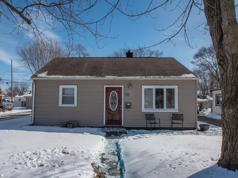125 N Dwiggins St, Griffith, IN 46319 photo 1