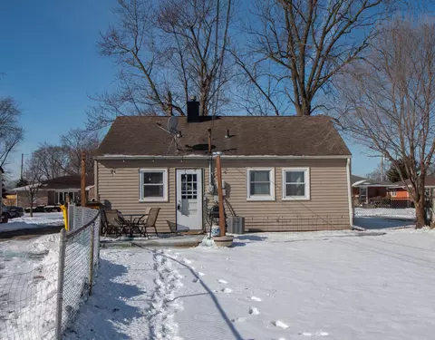 125 N Dwiggins St, Griffith, IN 46319 photo 4