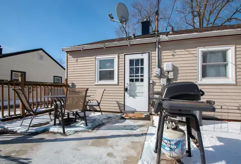 125 N Dwiggins St, Griffith, IN 46319 photo 5
