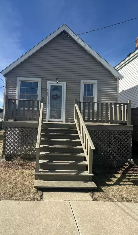 Exterior - 2420 Schrage Ave, Whiting, IN 46394 photo 1 of 3