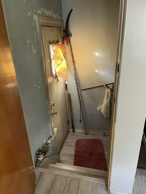 612 Hamlin St, Gary, IN 46406 photo 26