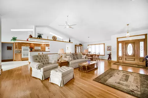 4829 W Main St, Lowell, IN 46356 photo 10