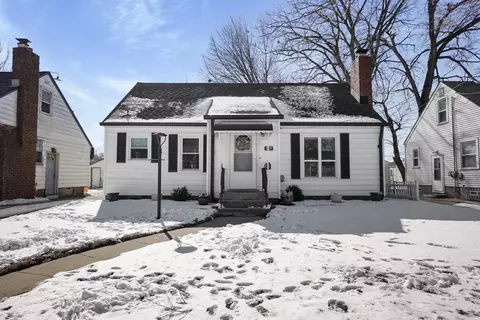 2616 Clough Ave, Highland, IN 46322