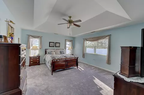 8229 Pointe Dr, Crown Point, IN 46307 photo 8