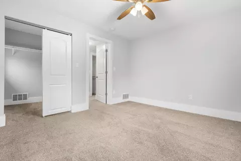 Bedroom - 618 Pierce St, Gary, IN 46402 photo 3 of 4