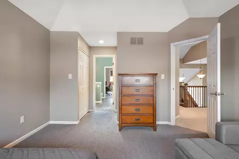 Bedroom - 647 E Brookside Dr, Crown Point, IN 46307 photo 5 of 6