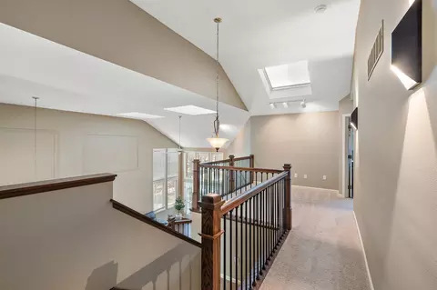 Entry Way - 647 E Brookside Dr, Crown Point, IN 46307 photo 4 of 7