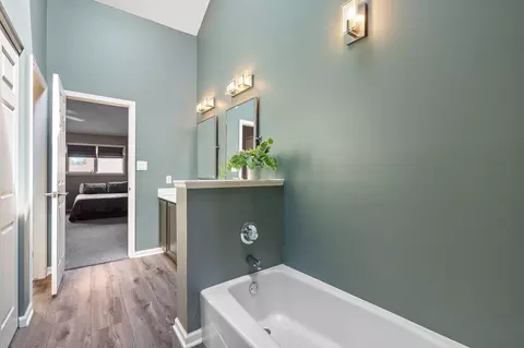 Bath - 647 E Brookside Dr, Crown Point, IN 46307 photo 6 of 11