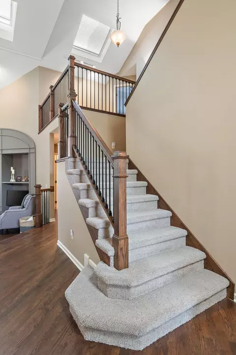 Entry Way - 647 E Brookside Dr, Crown Point, IN 46307 photo 3 of 7