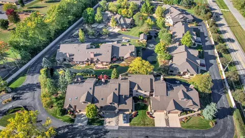 View/Area - 647 E Brookside Dr, Crown Point, IN 46307 photo 3 of 4