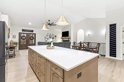 15630 S Grove Rd, Hebron, IN 46341 photo 14