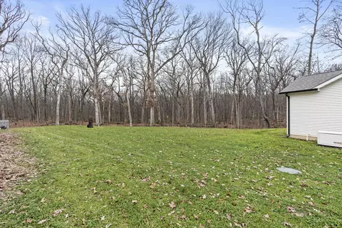 15630 S Grove Rd, Hebron, IN 46341 photo 34