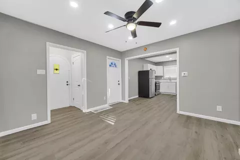 841 E 44th Ave, Gary, IN 46409 photo 5