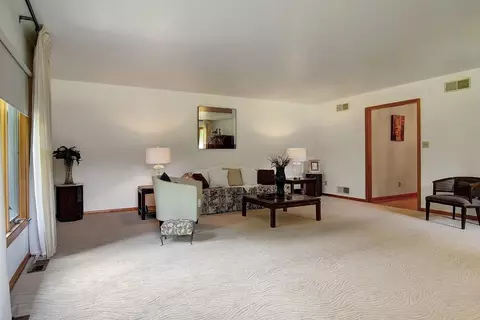 371 E Us Highway 20, Chesterton, IN 46304 photo 9