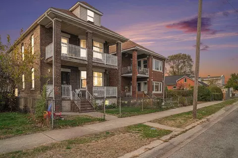 3924 Deodar St, East Chicago, IN 46312