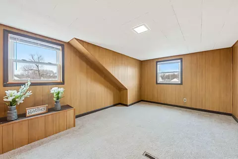 1045 Willard St, Gary, IN 46404 photo 14