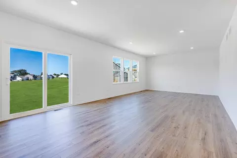 11284 Abigail Dr, Winfield, IN 46307 photo 8