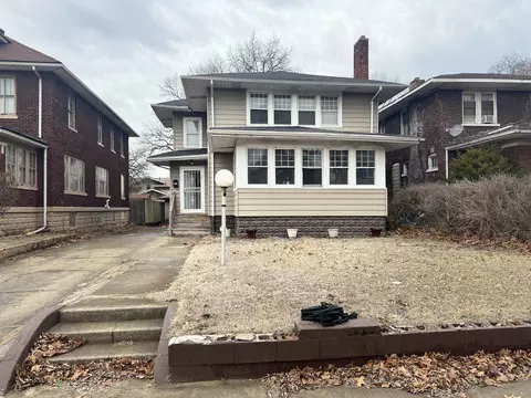 722 Buchanan St, Gary, IN 46402 photo 2