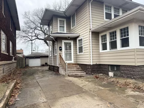 722 Buchanan St, Gary, IN 46402 photo 3