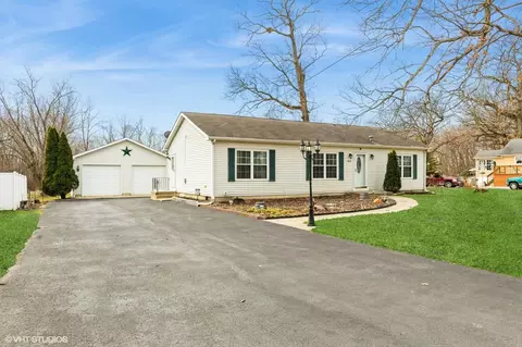 4515 Oak St, Griffith, IN 46319 photo 1