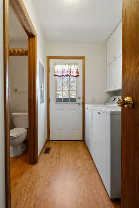 4515 Oak St, Griffith, IN 46319 photo 5