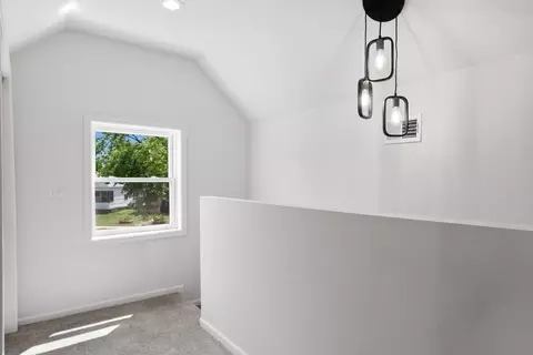 Entry Way - 556 Ellsworth St, Gary, IN 46404 photo 1 of 1