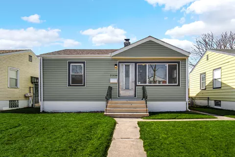 7336 Jarnecke Ave, Hammond, IN 46324