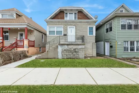 1218 W Fred St, Whiting, IN 46394