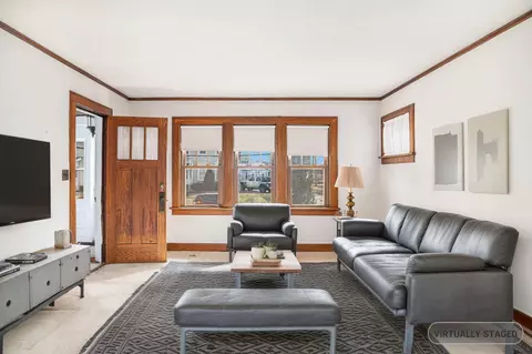 Living - 218 E Clark St, Crown Point, IN 46307 photo 1 of 4